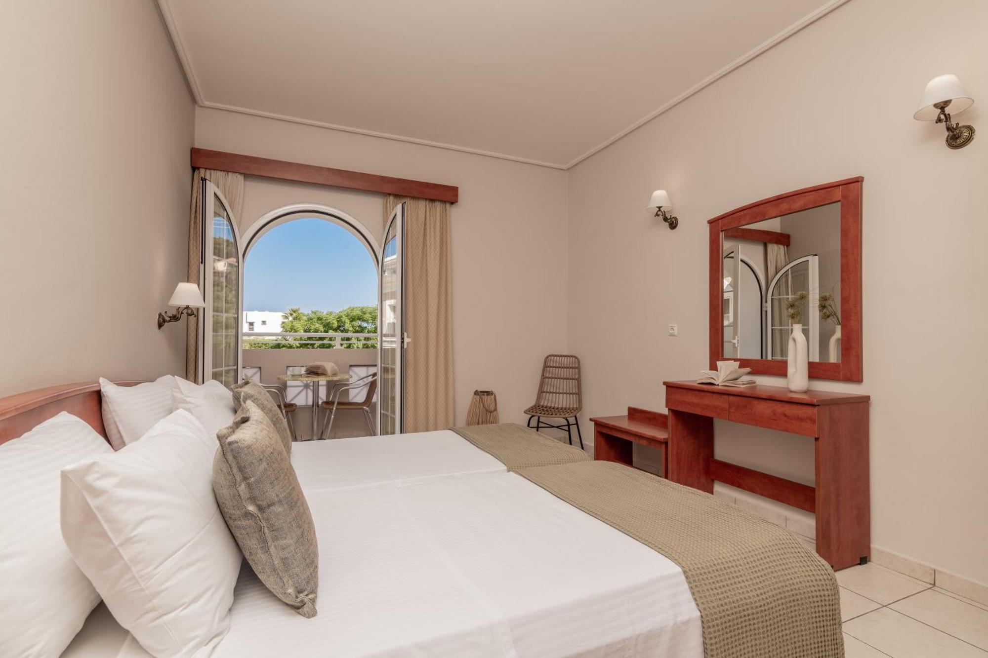 Daisy Hotel Планос Екстер'єр фото